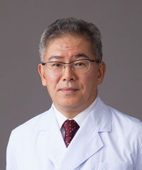 医学博士 出家 正隆